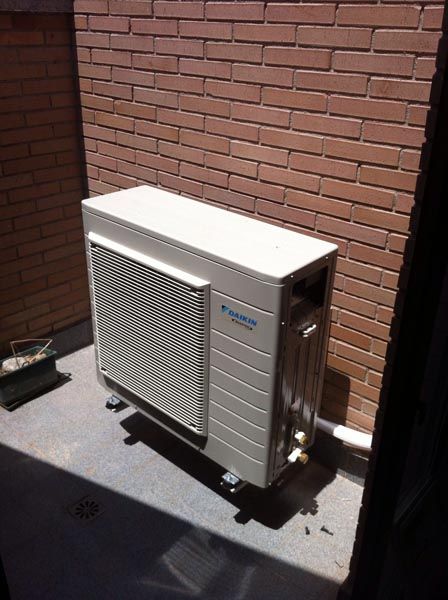 Equipos de climatización instalados en pared